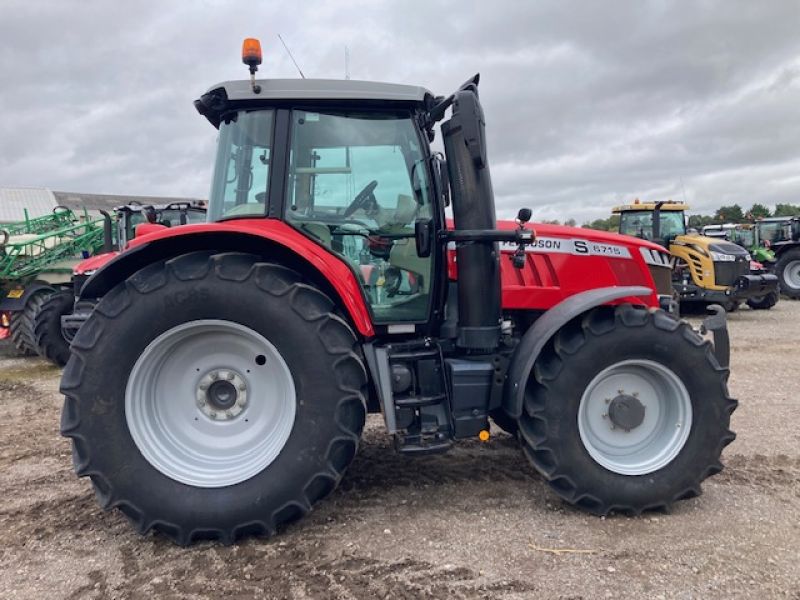 Massey Ferguson - 6715S EFD6 Tractor - Image 2