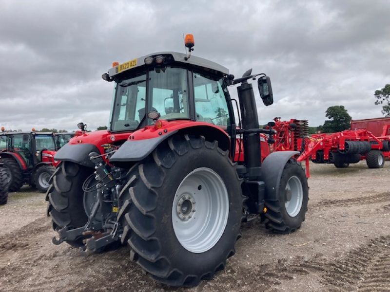 Massey Ferguson - 6715S EFD6 Tractor - Image 4