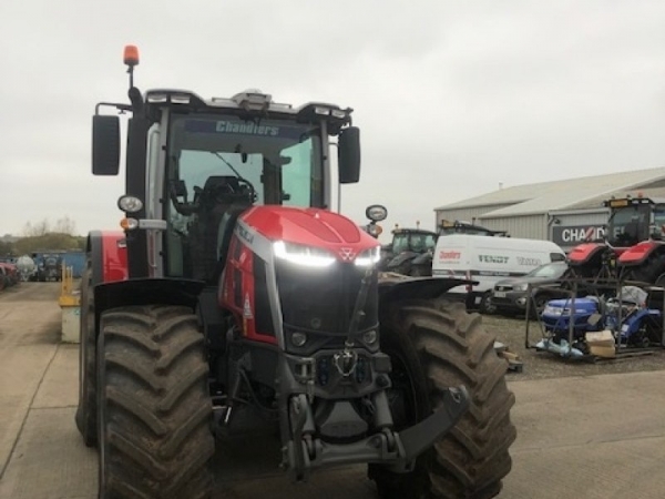 MASSEY FERGUSON - 8S.265 EXDV 4WD TRACTOR - Image 1