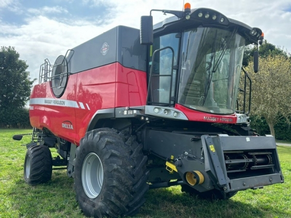 MASSEY FERGUSON - 9380 HYBRID COMBINE - Image 1