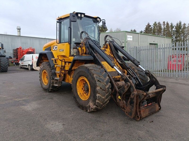 JCB - 437HT FORKLIFT - Image 1