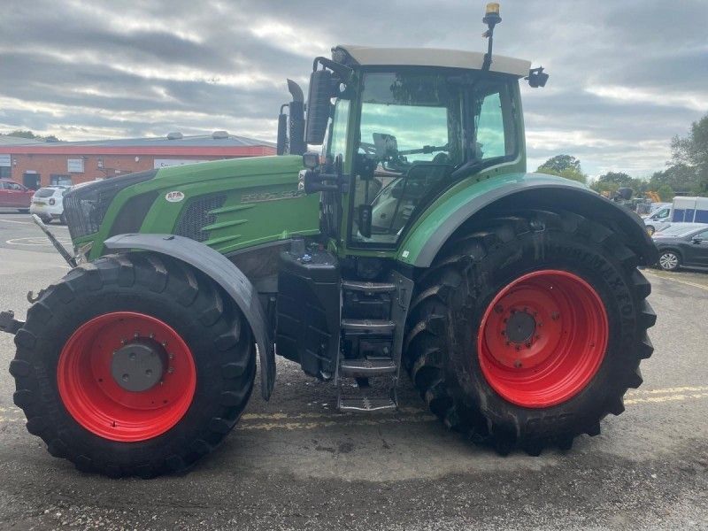 Fendt - 936 PROFI PLUS TRACTOR - Image 2