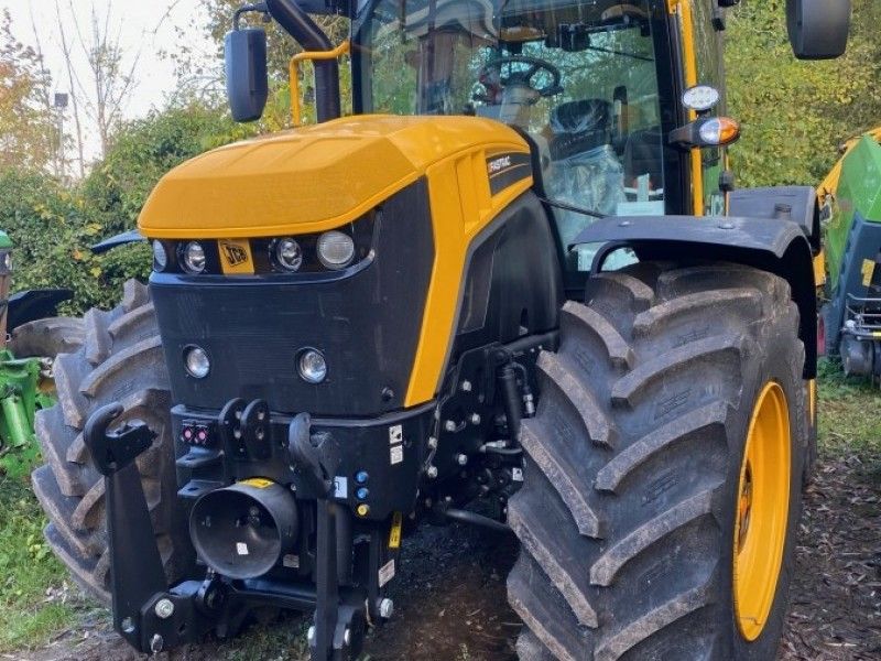 JCB - Fastrac 4220 Icon Tractor - Image 2