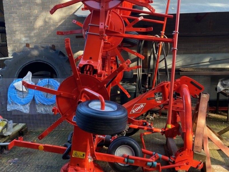 Kuhn - GF8700 TEDDER - Image 1