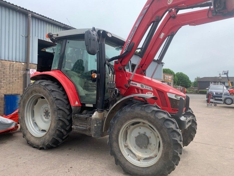 Massey Ferguson - 5712SL ESD4 4WD TRACTOR - Image 1