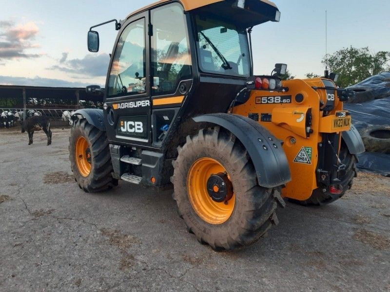 JCB - 538 60 AGRI SUPER  - Image 3