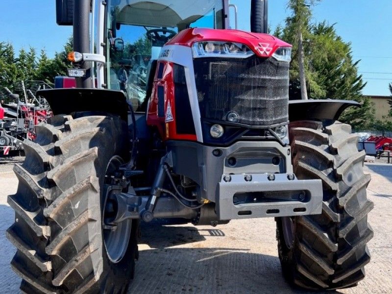 Massey Ferguson - 8S.205 EFD7 - Image 1