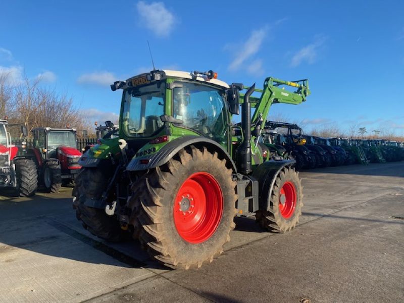 FENDT - 516 TRACTOR AND LOADER - Image 3