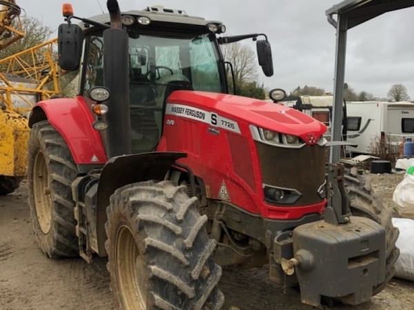 MASSEY FERGUSON - 7726 EXDV 4WD TRACTOR - Image 1