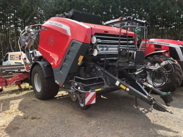 Massey Ferguson - RB4160V PROTEC BALER - Image 1