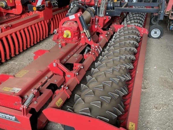 Kverneland - NGS101 F35 POWER HARROW - Image 1