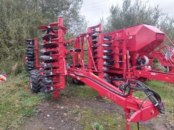 HORSCH - TERRANO 4M CULTIVATOR - Image 1