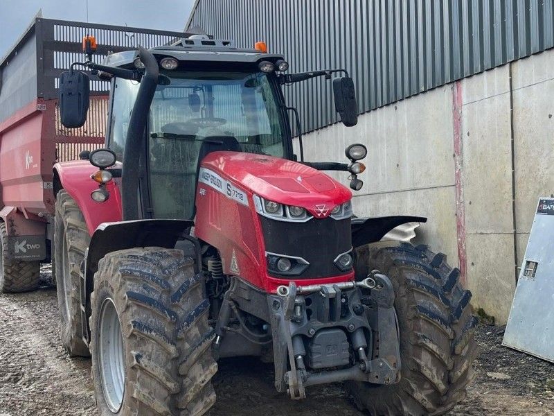 Massey Ferguson - 7718S DYNA 6 TRACTOR - Image 1