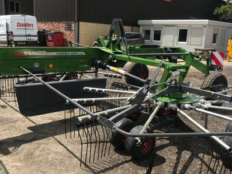 FENDT - FORMER 8055 PRO RAKE - Image 3