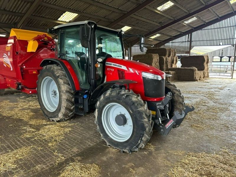 Massey Ferguson - 6713 CAB TRACTOR - Image 1