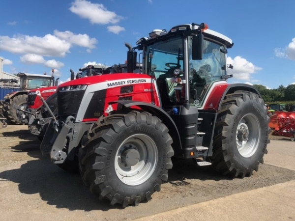 MASSEY FERGUSON - 8S.265 EXD7 4WD TRACTOR - Image 1