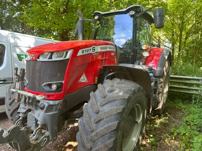 Massey Ferguson - 8727S TRACTOR - Image 2