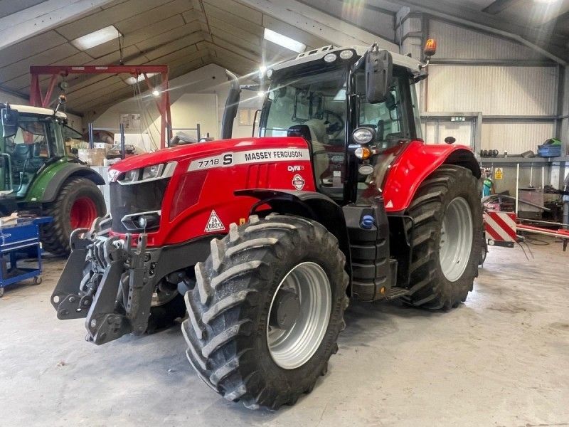 Massey Ferguson - 7718EX D6 4WD TRACTOR - Image 2