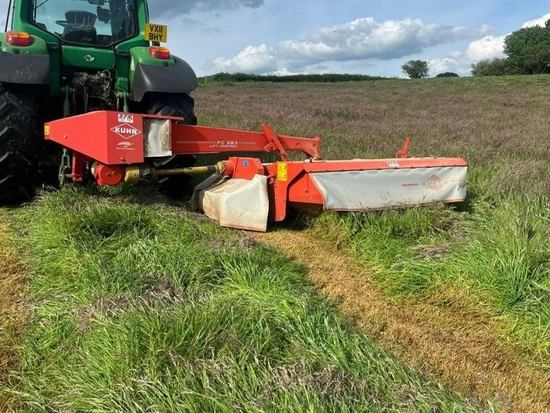 KUHN - 283 MOWER CONDITIONER - Image 2