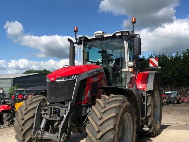 Massey Ferguson - 8S.265 EXD7 Tractor - Image 2