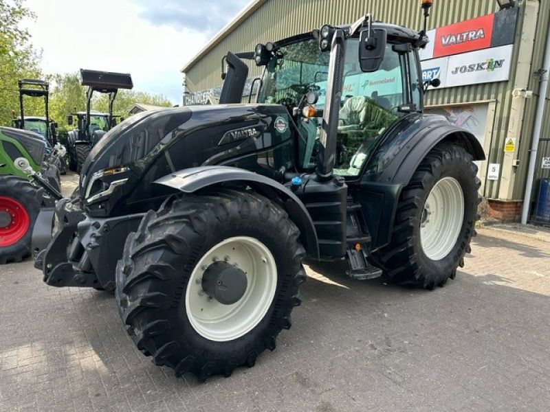 Valtra - T175EA 4WD Tractor - Image 2