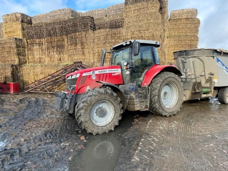 Massey Ferguson - 7718S DYNA 6 TRACTOR - Image 2