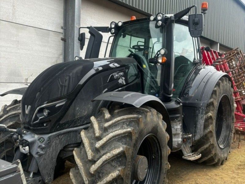 VALTRA - T254V TRACTOR - Image 2