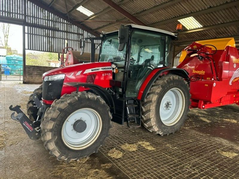 Massey Ferguson - 6713 CAB TRACTOR - Image 2