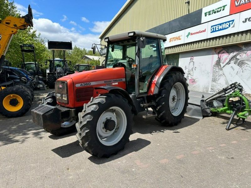 Massey Ferguson - 4360 4WD TRACTOR - Image 2