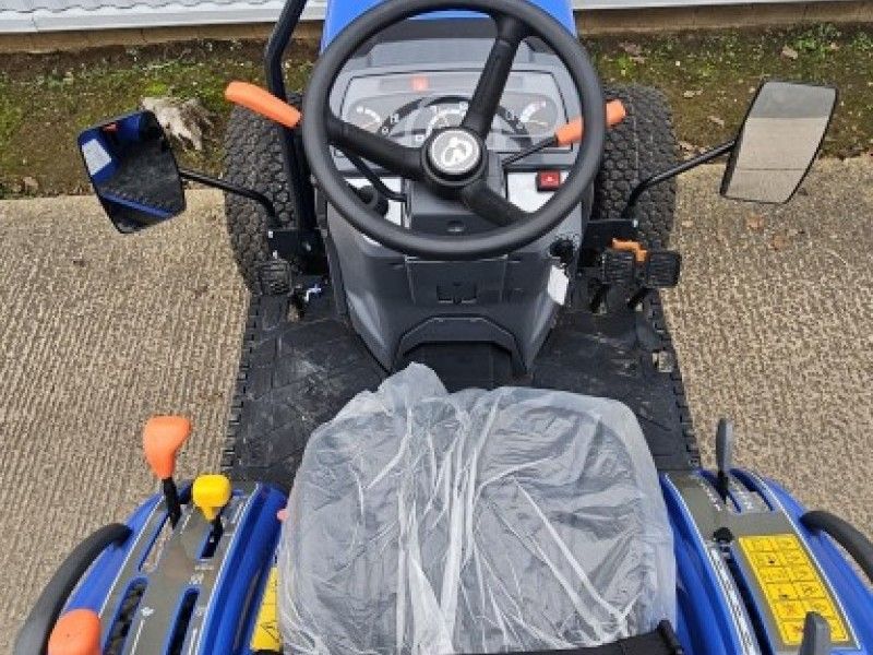 ISEKI - TM3267 COMPACT TRACTOR - Image 4