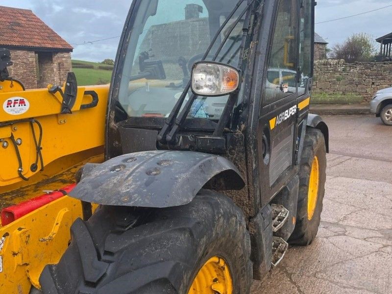 JCB - 538 60 AGRI SUPER  - Image 4