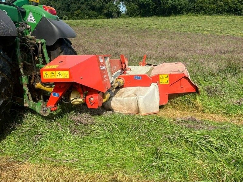 KUHN - 283 MOWER CONDITIONER - Image 4