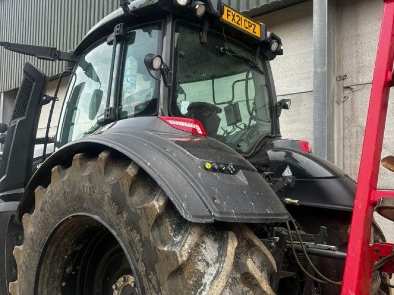 VALTRA - T254V TRACTOR - Image 4