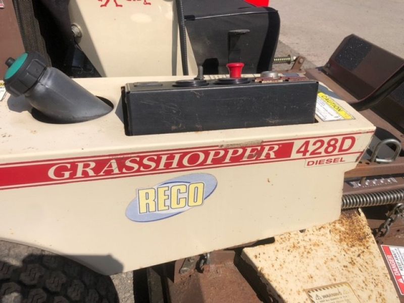 Grasshopper - 428D 61 RIDE ON MOWER - Image 5