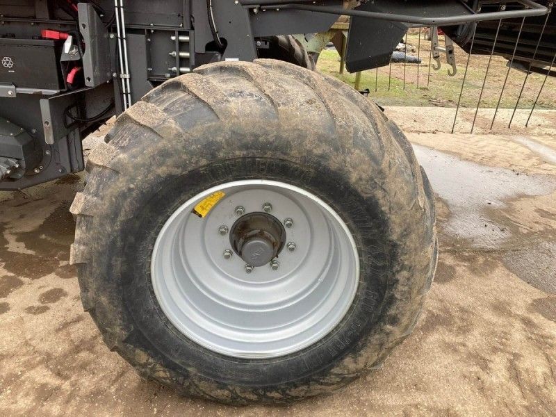 MASSEY FERGUSON - 9380 HYBRID COMBINE - Image 7