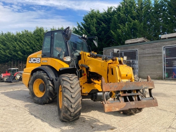 JCB - TM320S TELEHANDLER - Image 1