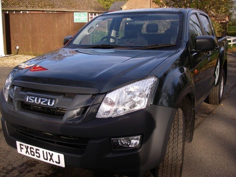 Isuzu - D Max Double Cab - Image 3