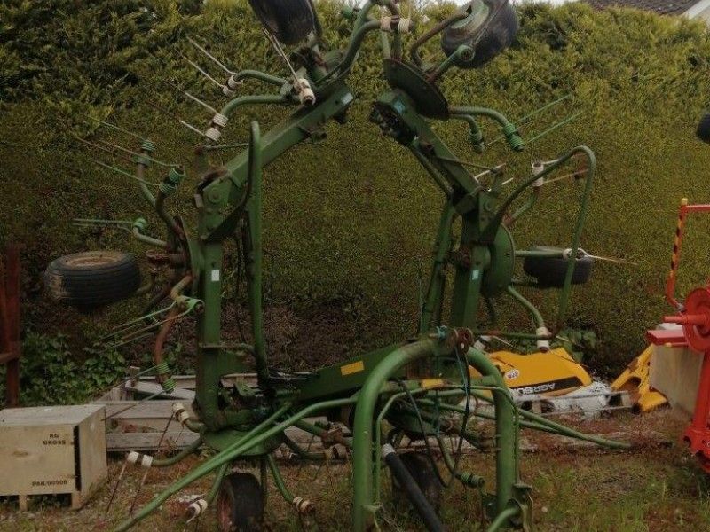 Krone - 6 Star Tedder - Image 1