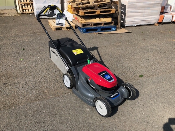 HONDA - HRX476 XB MOWER - Image 1