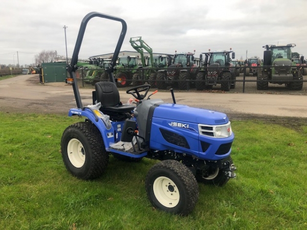 ISEKI - TM3267 COMPACT TRACTOR - Image 1