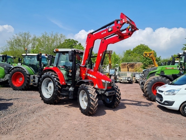 Massey Ferguson - 5712S ESD4 AND MF946  - Image 1