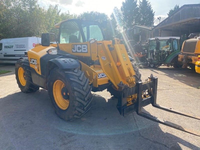 JCB - 531 70 Telehandler - Image 1